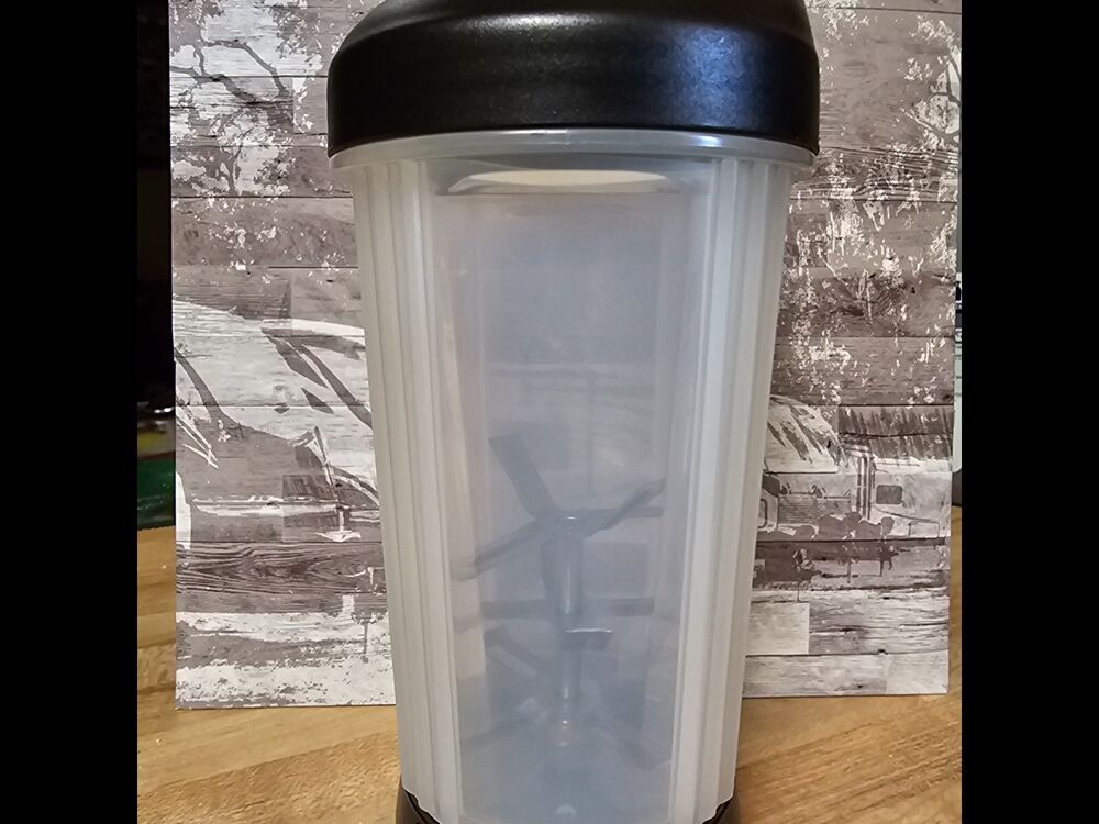 Revablend Non-Electric Portable Blender, 16 Ounce, BLACK [NEW]